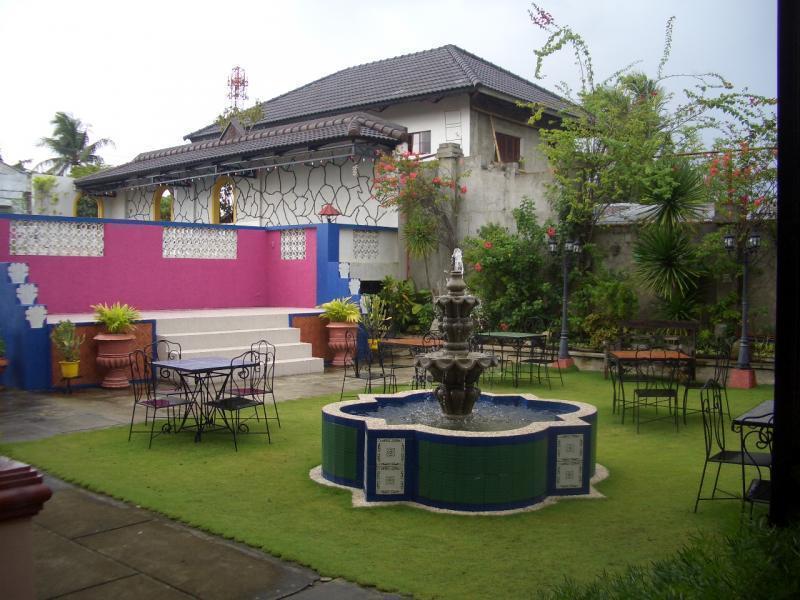 Casa La Granja Hotel Iloilo City Exterior photo