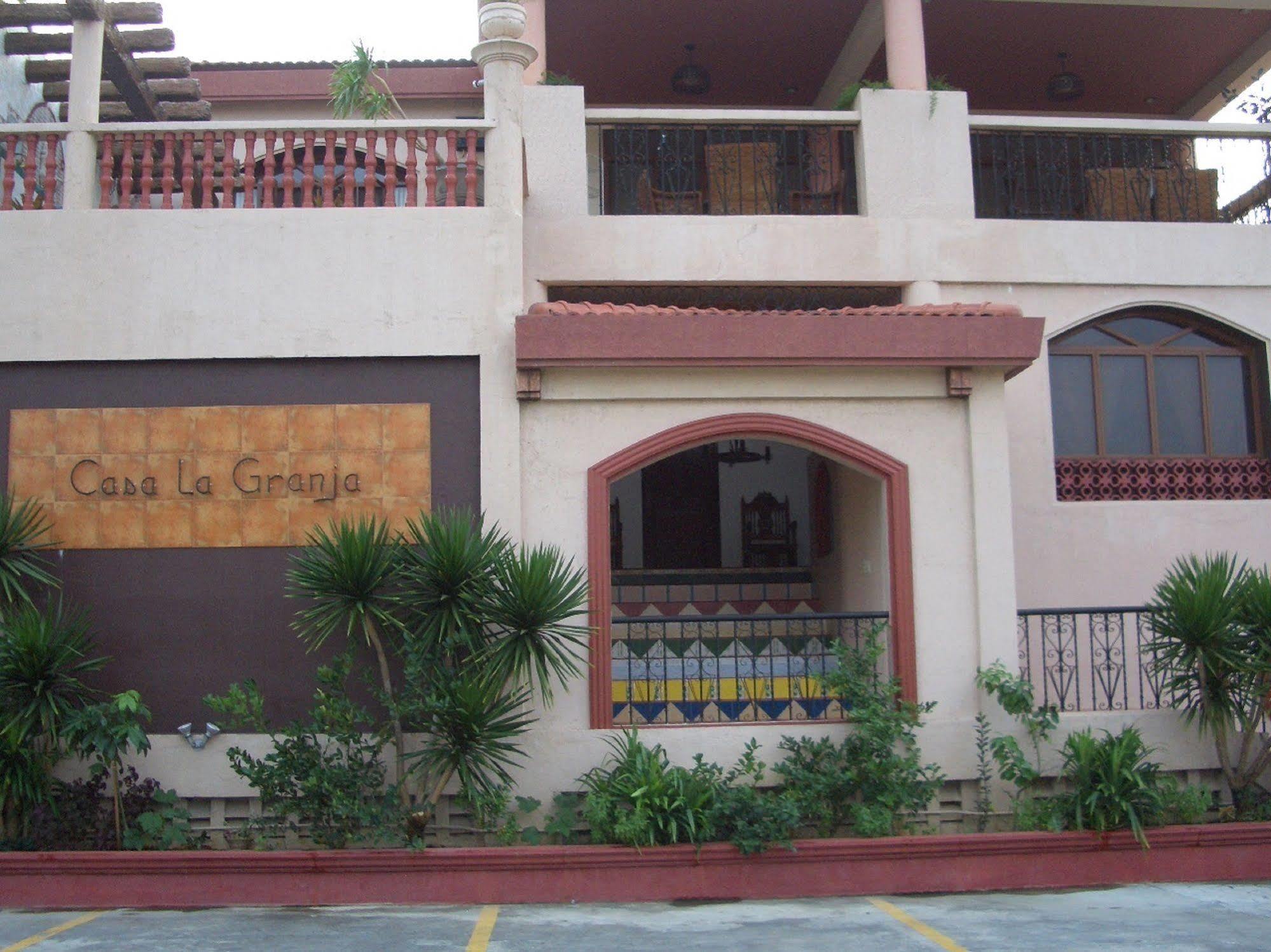 Casa La Granja Hotel Iloilo City Exterior photo
